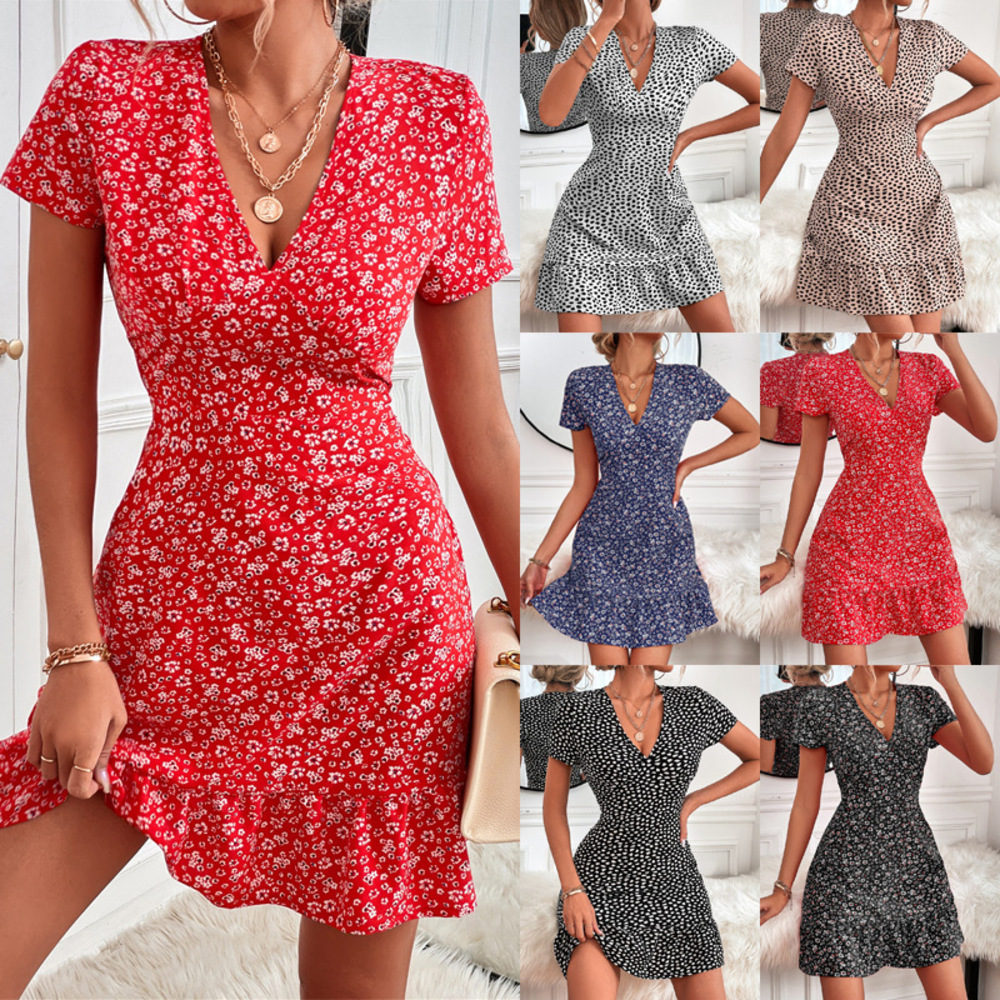Women's Red Ditsy Floral Deep V-Neck Short-Sleeve Mini Dress